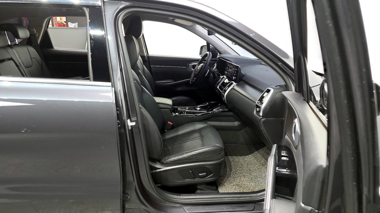 Kia Sorento 2.2 2WD NOBLESSE autogeorge.com, снимка 11 - Автомобили и джипове - 54049469