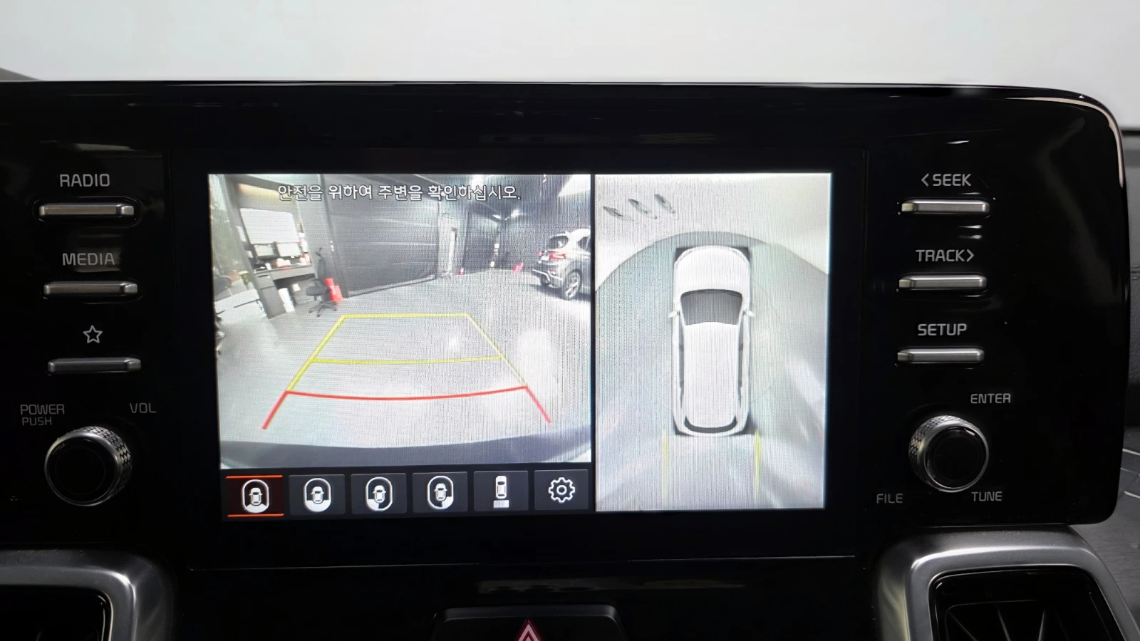 Kia Sorento 2.2 2WD NOBLESSE autogeorge.com, снимка 15 - Автомобили и джипове - 54049469