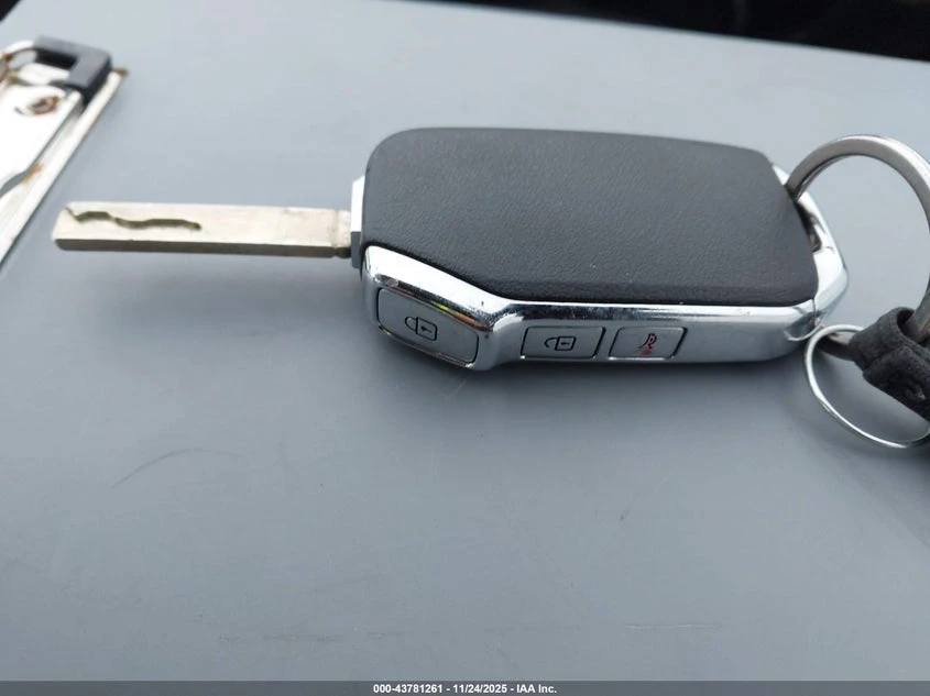 Kia Sportage 2.5l Lx, снимка 11 - Автомобили и джипове - 54072071