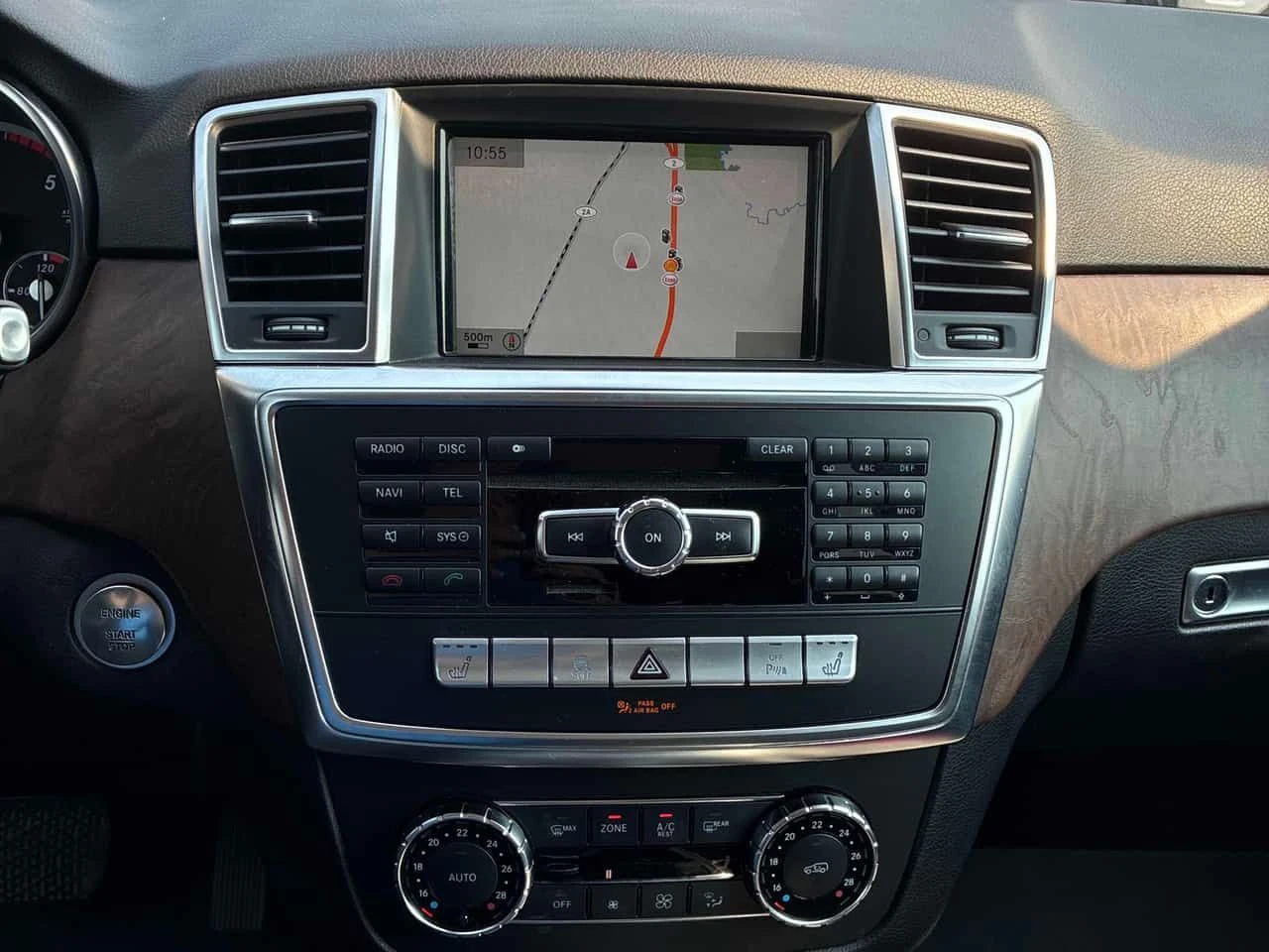 Mercedes-Benz ML 350 BlueTEC/ВТОРИ ГУМИ И ДЖАНТИ/ПОДГРЕВИ/ПАНОРАМА, снимка 9 - Автомобили и джипове - 55226417