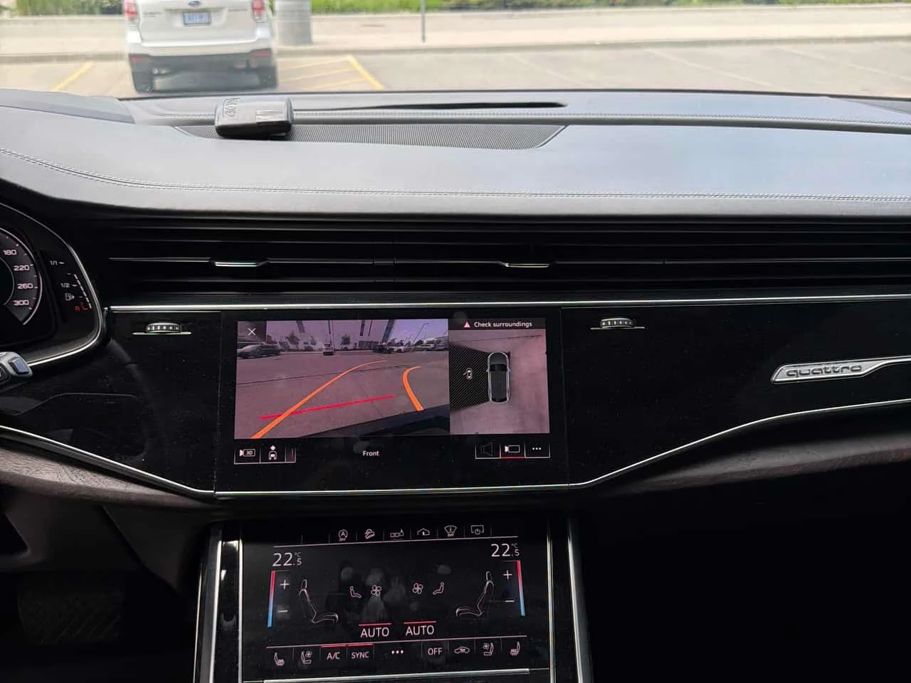 Audi Q8 TECHNIK * 360 KAMEРА* ОБДУХВАНЕ* ПАНОРАМА* , снимка 12 - Автомобили и джипове - 55255116