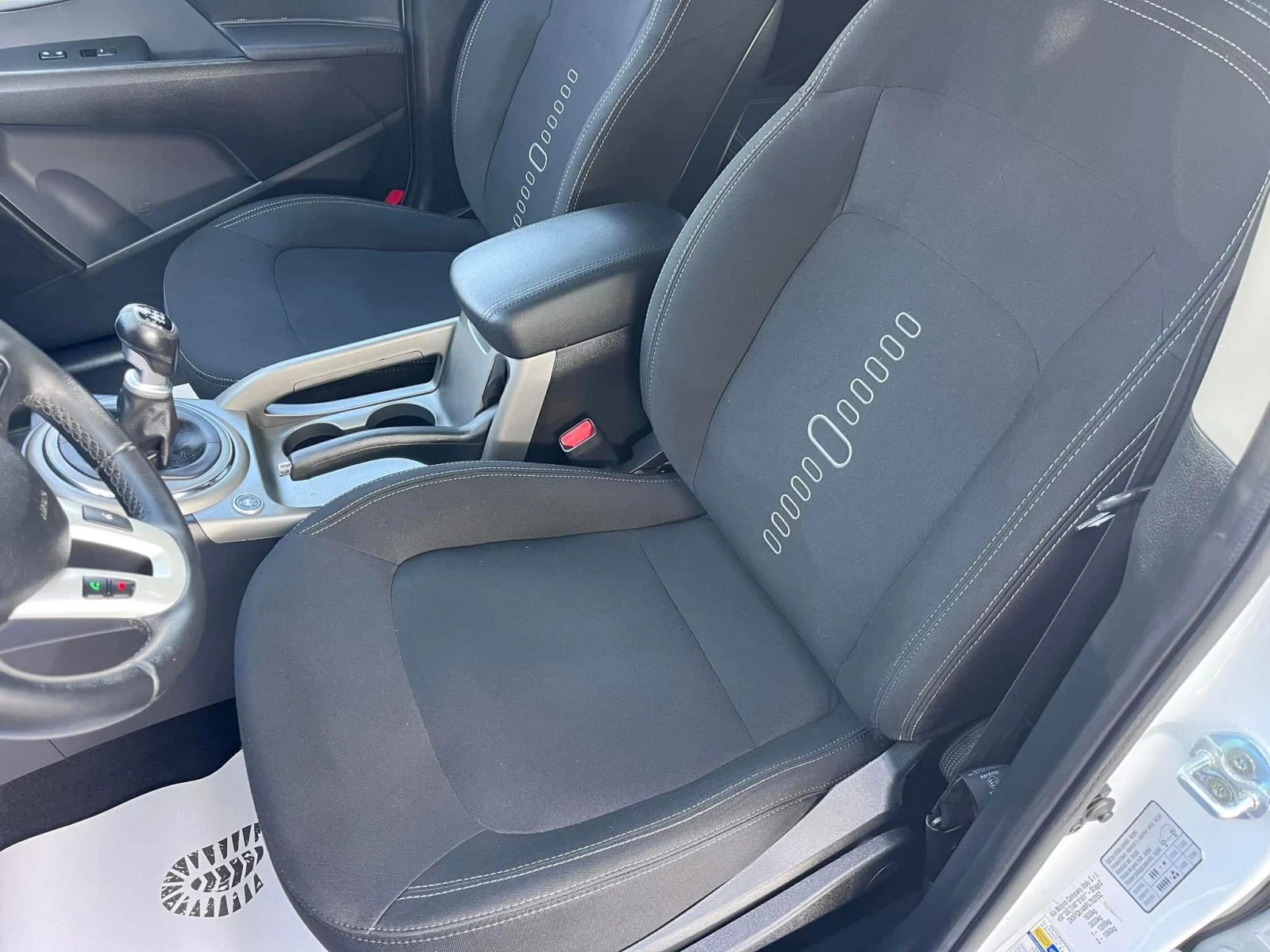 Kia Sportage 1.6EcoGPL / Регистриран, снимка 13 - Автомобили и джипове - 55552025