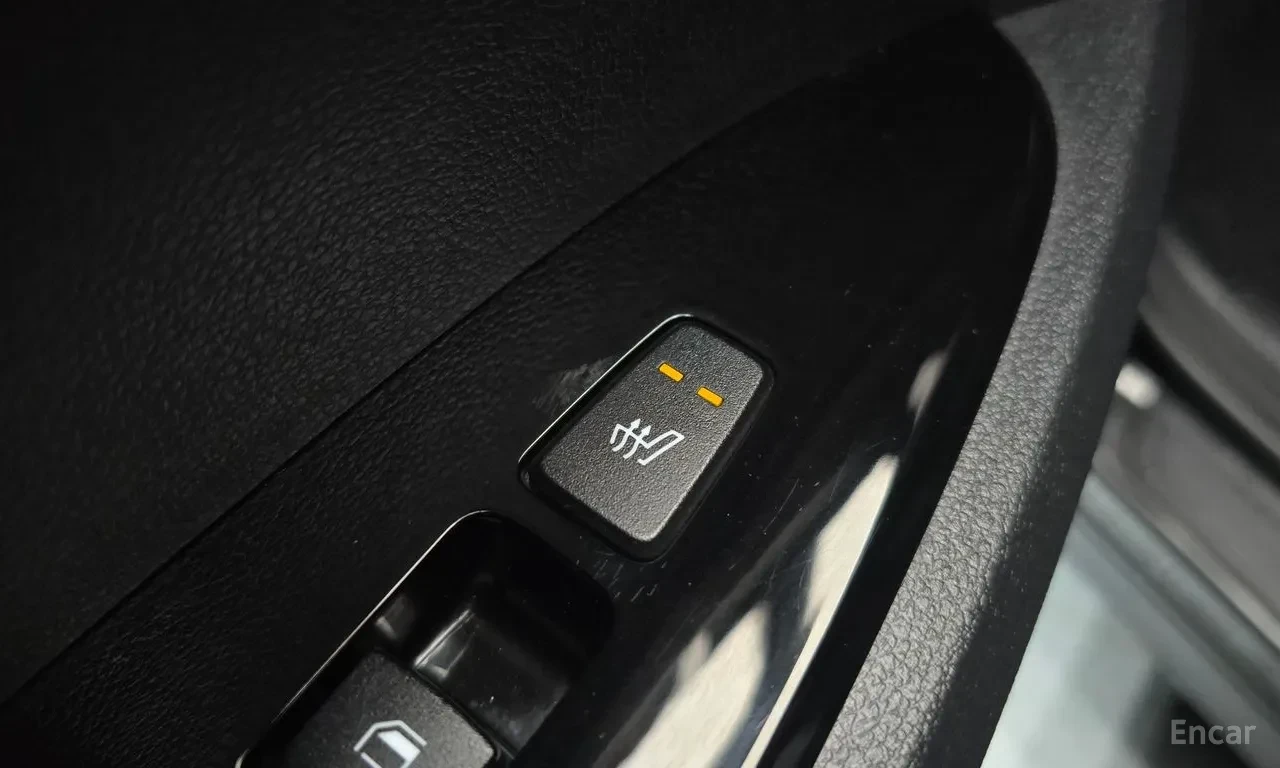 Kia Sportage NOBLESSE / 2WD / ����� / DISTRONIC  | Mobile.bg � ����������� 14