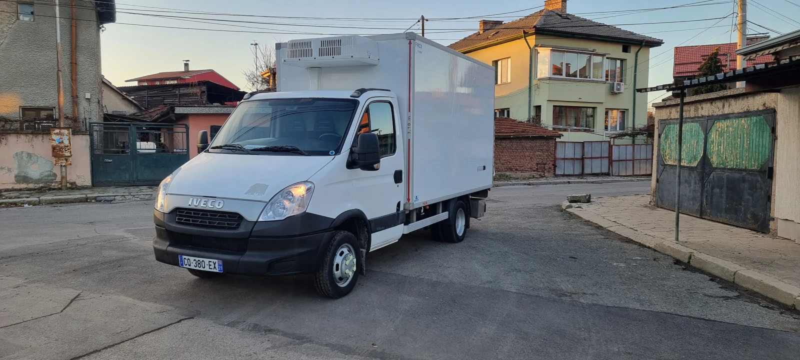 Iveco 35c13 ХЛАДИЛЕН БОРД  - изображение 2