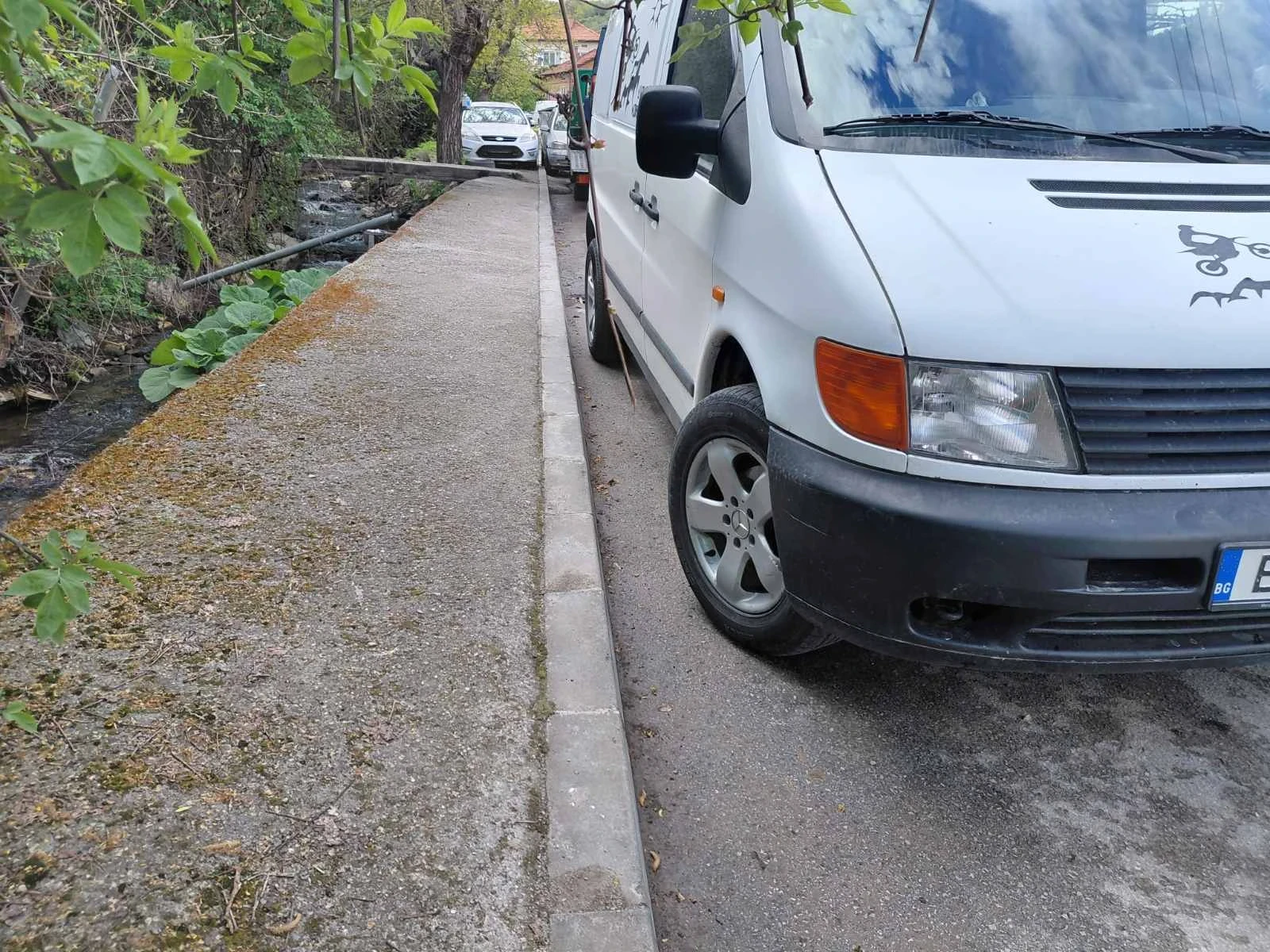 Mercedes-Benz Vito 112товарен, снимка 3 - Бусове и автобуси - 54675175
