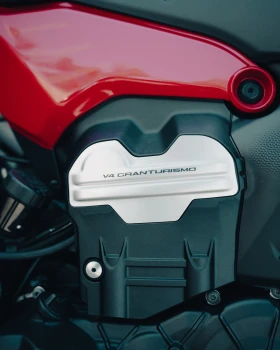 Ducati Diavel V4, снимка 8