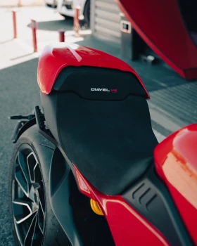 Ducati Diavel V4 | Mobile.bg    15