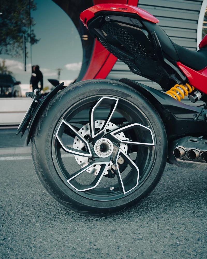 Ducati Diavel V4, снимка 12 - Мотоциклети и мототехника - 51760319