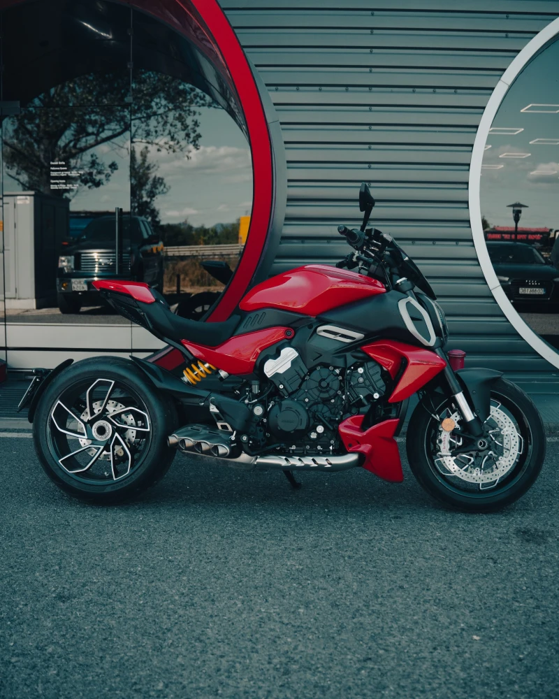 Ducati Diavel V4, снимка 4 - Мотоциклети и мототехника - 51760319