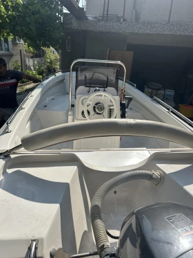    Shark 445 | Mobile.bg    8