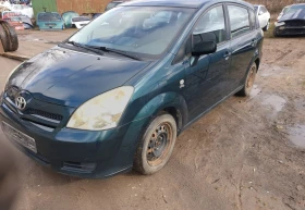 Toyota Corolla verso 2.2 D-4D , снимка 1