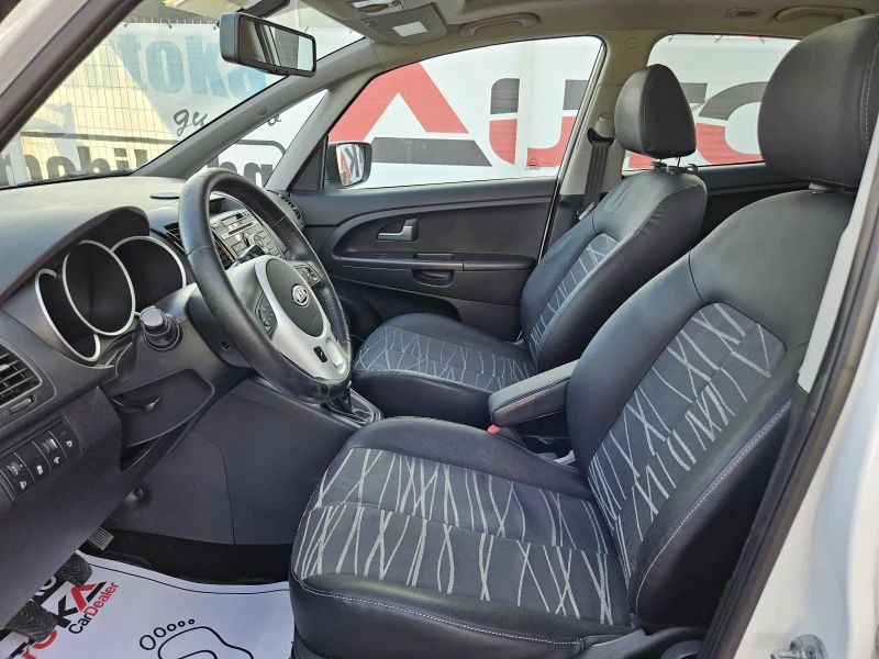 Kia Venga 1.6i-125kc= PILOT SPORT EDITION= ПАНОРАМА= KEYLESS, снимка 7 - Автомобили и джипове - 47183340