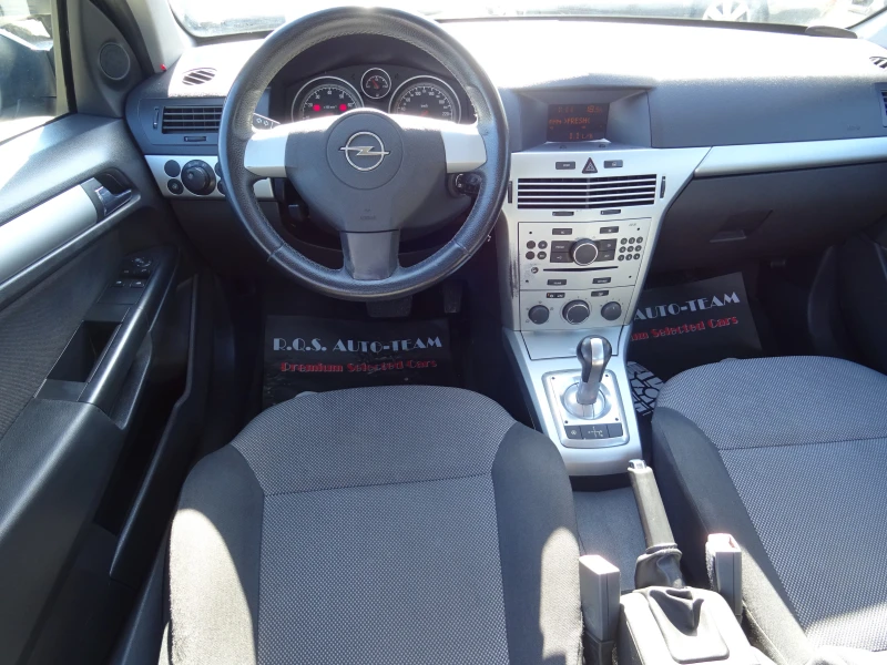 Opel Astra Restyling 1.4i 16V 90kc Easytronic 5вр. Club, снимка 12 - Автомобили и джипове - 47497975