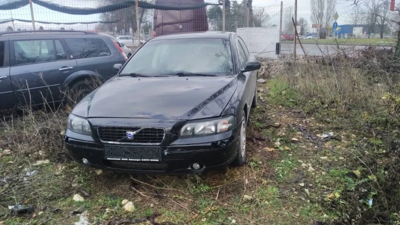 Volvo S60, снимка 1 - Автомобили и джипове - 48281478