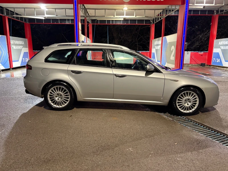 Alfa Romeo 159, снимка 7 - Автомобили и джипове - 48456808