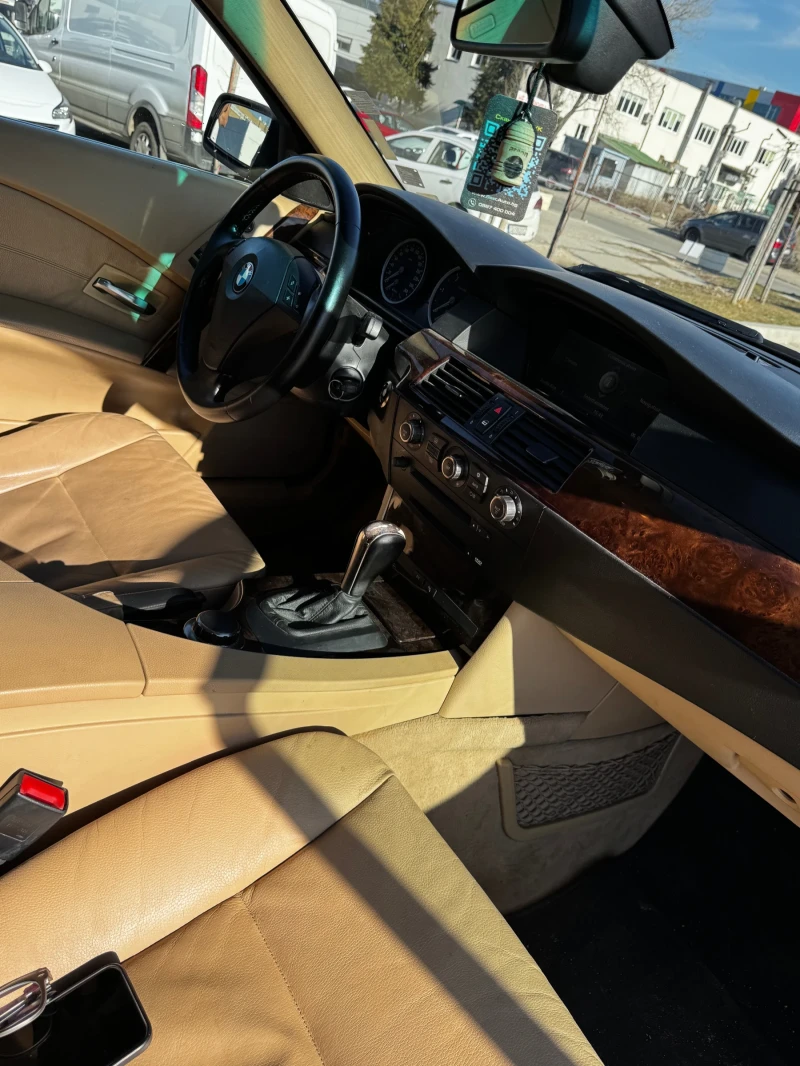 BMW 530, снимка 12 - Автомобили и джипове - 52418704
