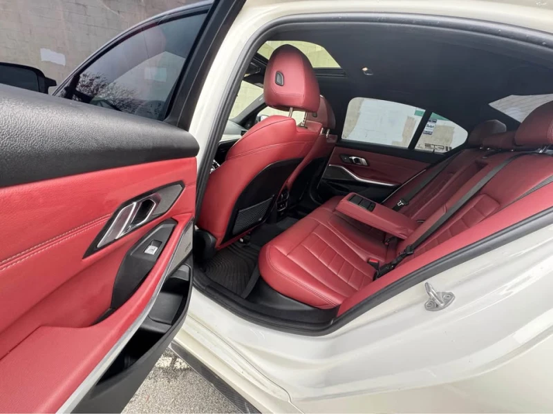 BMW 340 xDrive* АвтоКреди* (ЦЕНА ДО БГ), снимка 11 - Автомобили и джипове - 52554430