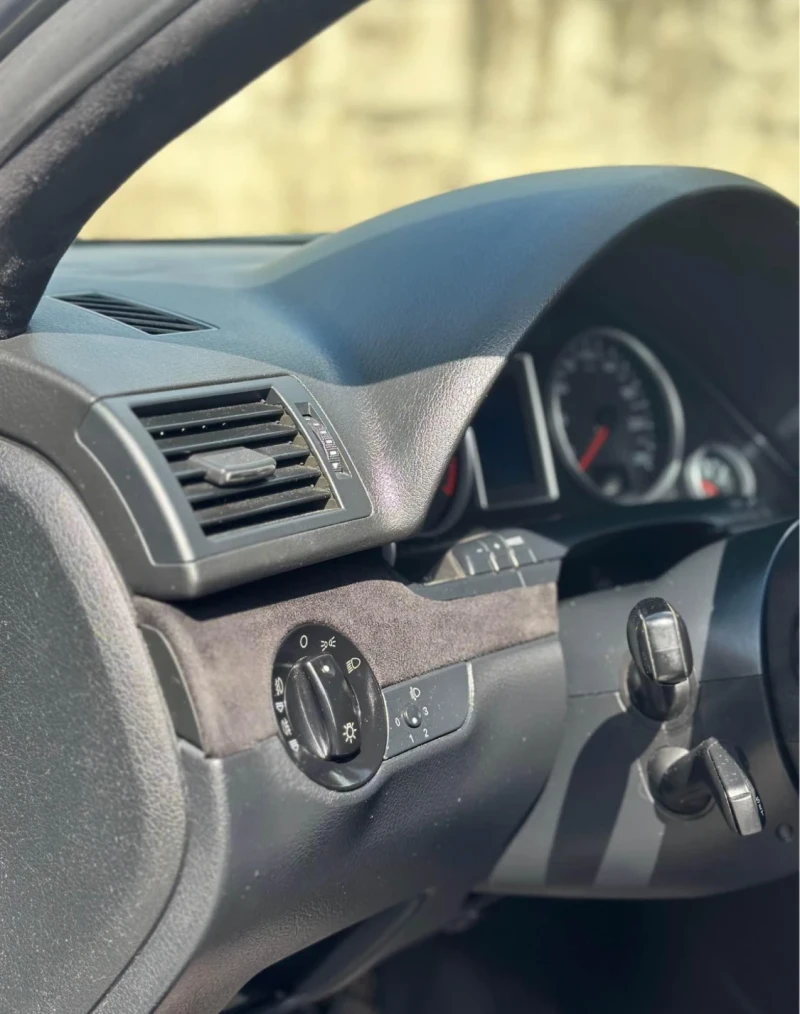 Audi A4 2.0tdi, снимка 10 - Автомобили и джипове - 53065799