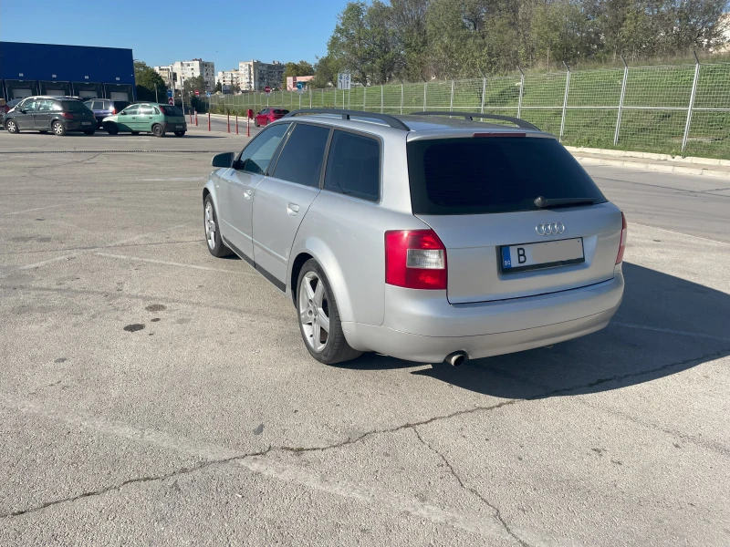 Audi A4 AVANT 2.0 Газ/Бензин, снимка 5 - Автомобили и джипове - 53224393