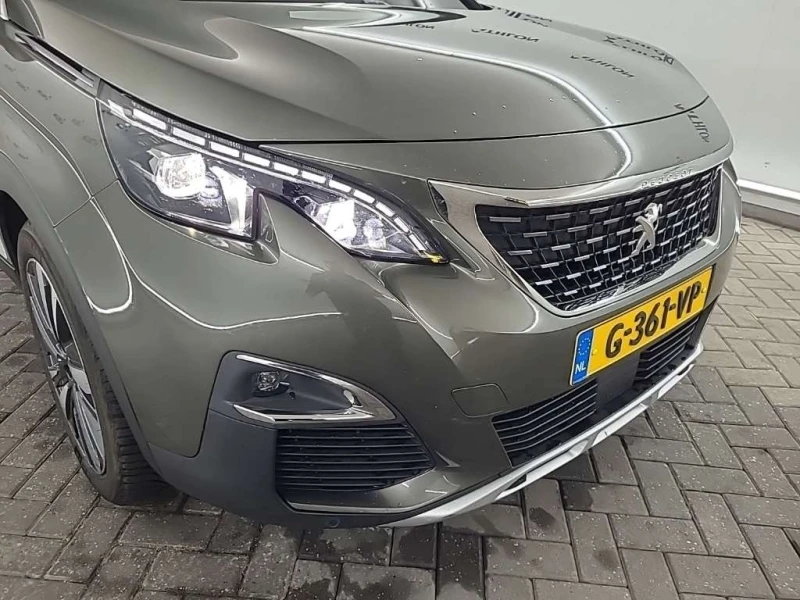 Peugeot 3008 1.2Allure, снимка 3 - Автомобили и джипове - 53370017