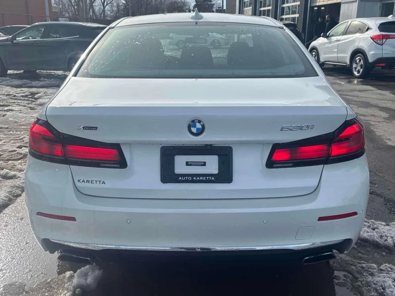 BMW 530 * 530i xDrive * CARFAX * ЦЕНА ДО БГ, снимка 4 - Автомобили и джипове - 53534271