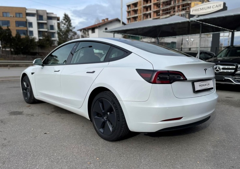 Tesla Model 3, снимка 4 - Автомобили и джипове - 39359549