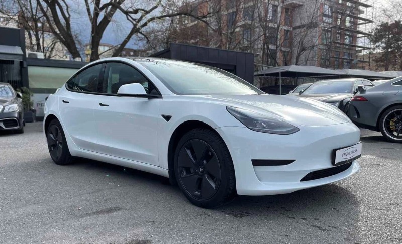 Tesla Model 3, снимка 5 - Автомобили и джипове - 39359549