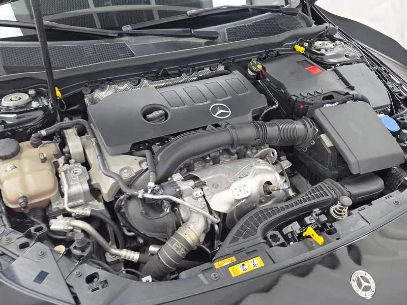 Mercedes-Benz A 220, снимка 6 - Автомобили и джипове - 55091167
