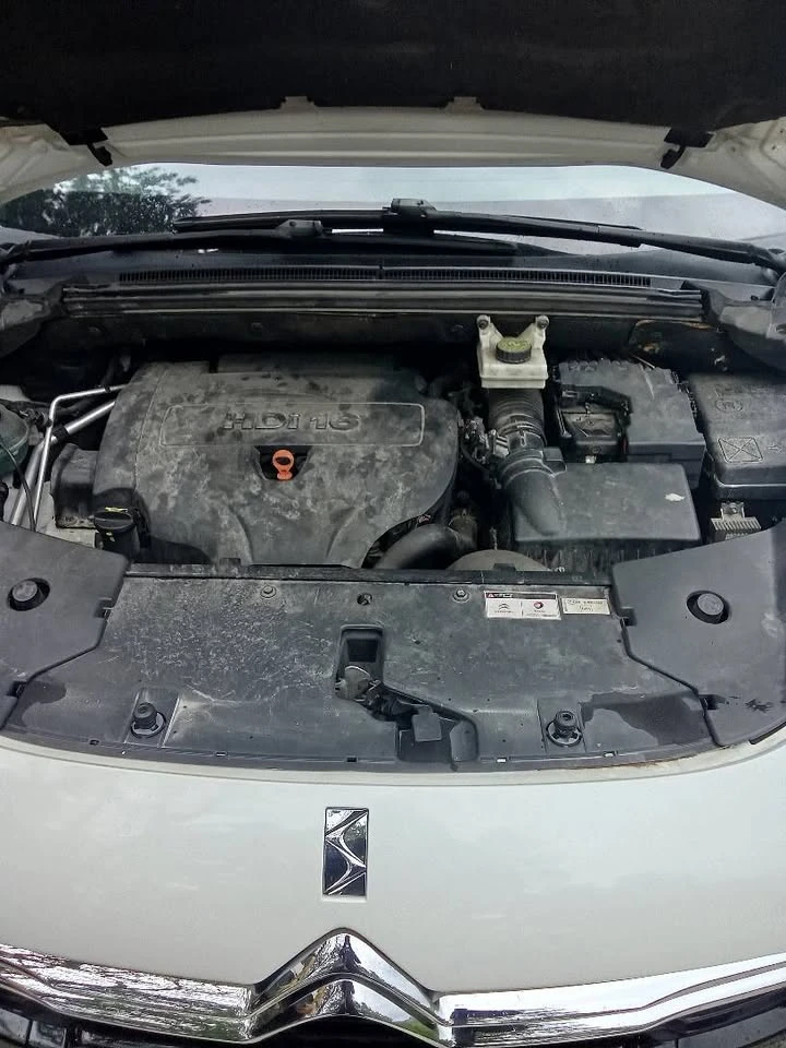 Citroen DS5, снимка 10 - Автомобили и джипове - 55553170