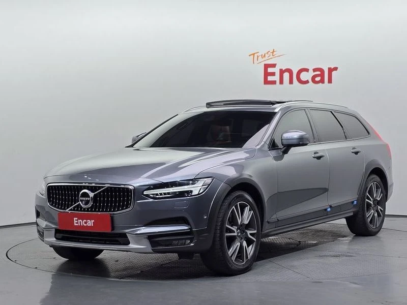 Volvo V90 T5 Pro AWD| 250к.с.