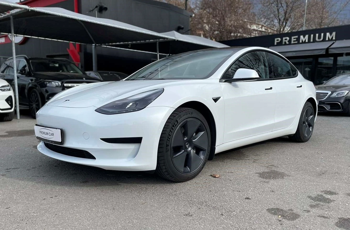 Tesla Model 3  - изображение 2