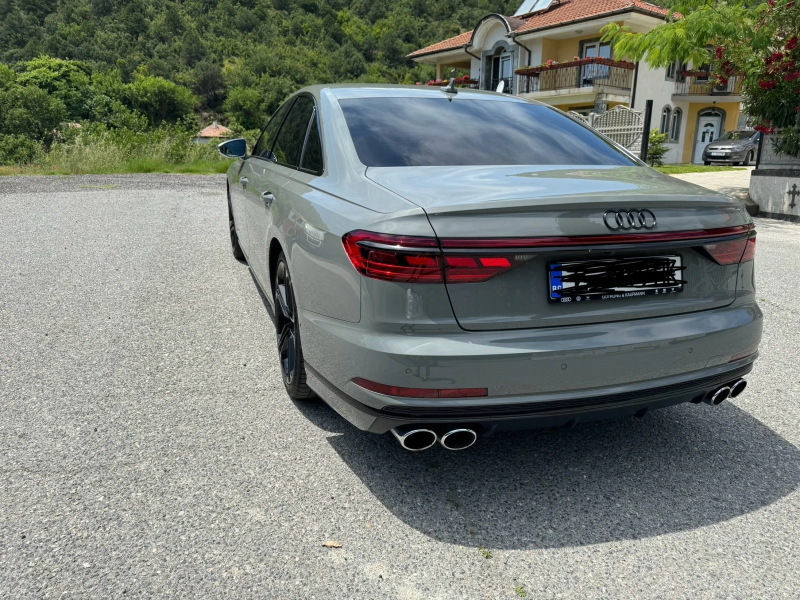 Audi S8  - изображение 3