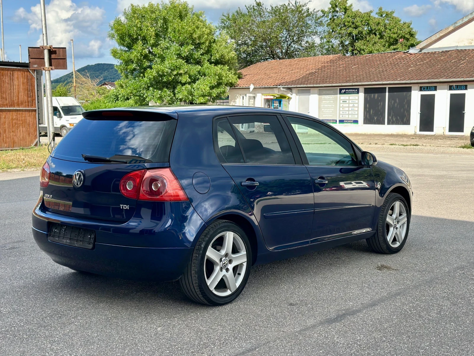 VW Golf * BKC* Климатроник*  - изображение 3