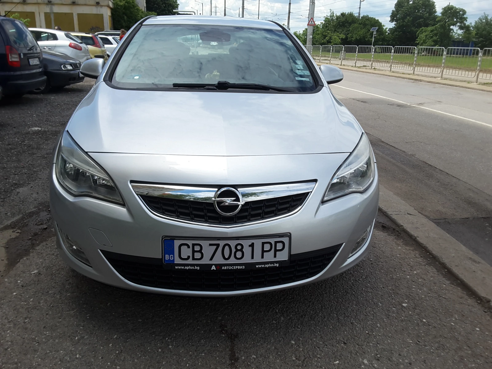 Opel Astra 1.6i 193000км АВТОМАТ - изображение 10