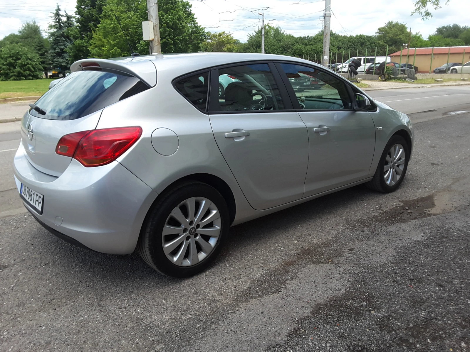 Opel Astra 1.6i 193000км АВТОМАТ - изображение 5