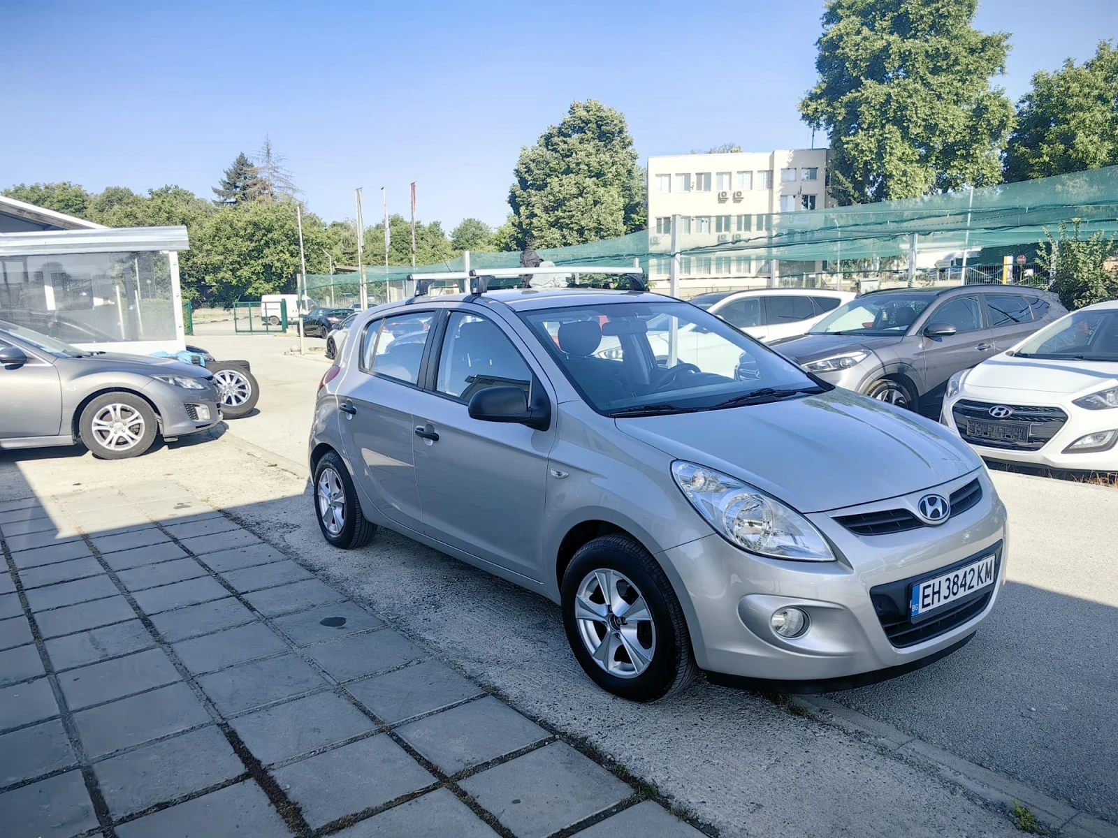 Hyundai I20 1.2-78к.с.  ГАЗ - изображение 3