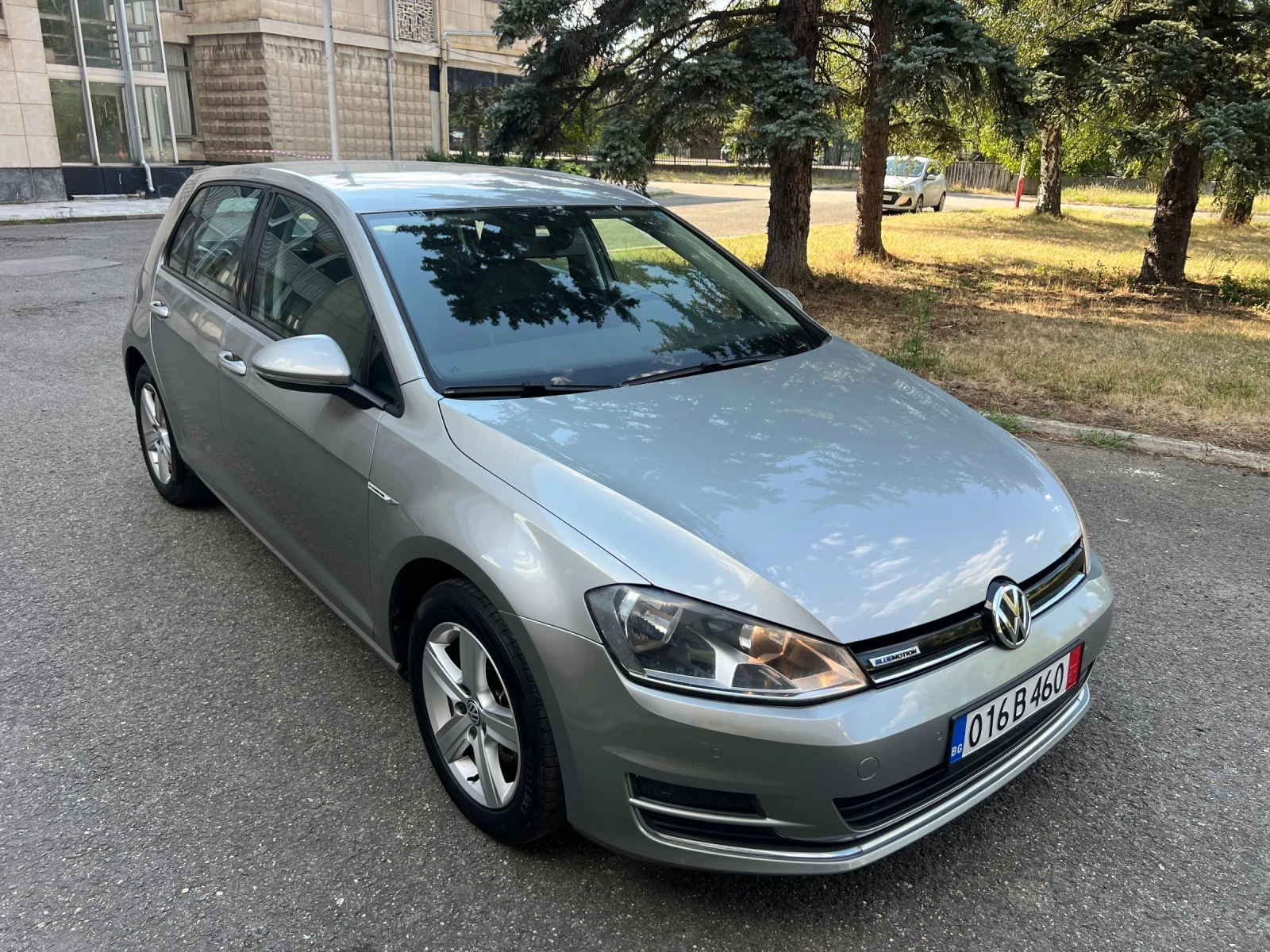VW Golf 1.4TGI* BLUEMOTION* DSG* HIGHLINE - изображение 3