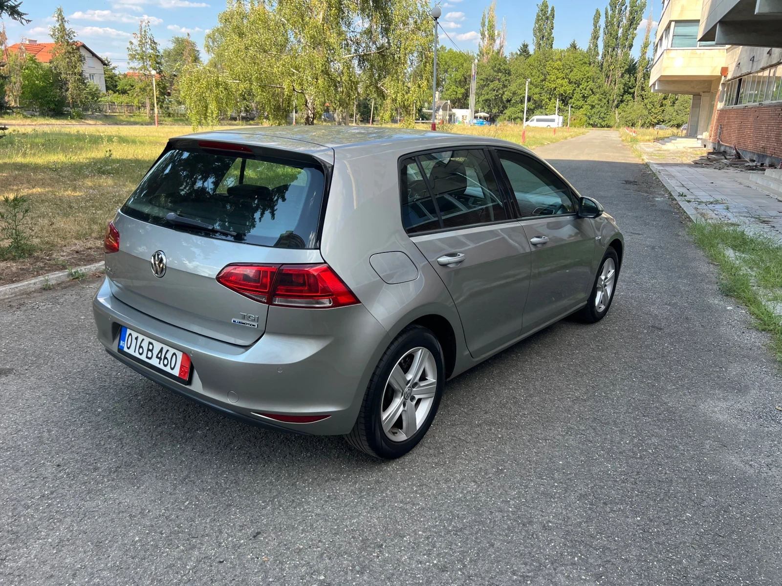 VW Golf 1.4TGI* BLUEMOTION* DSG* HIGHLINE - изображение 5