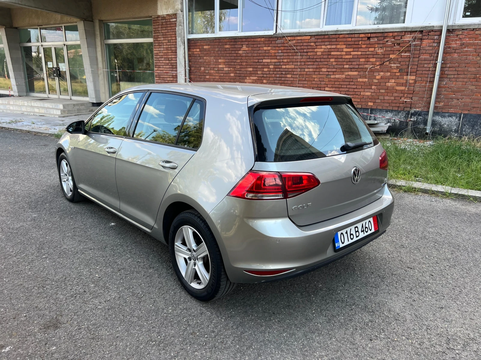 VW Golf 1.4TGI* BLUEMOTION* DSG* HIGHLINE - изображение 7