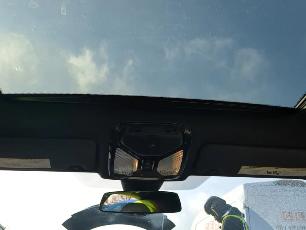 BMW 330 *  XDRIVE * CARFAX * ��� ������������ ������ | Mobile.bg � ����������� 12