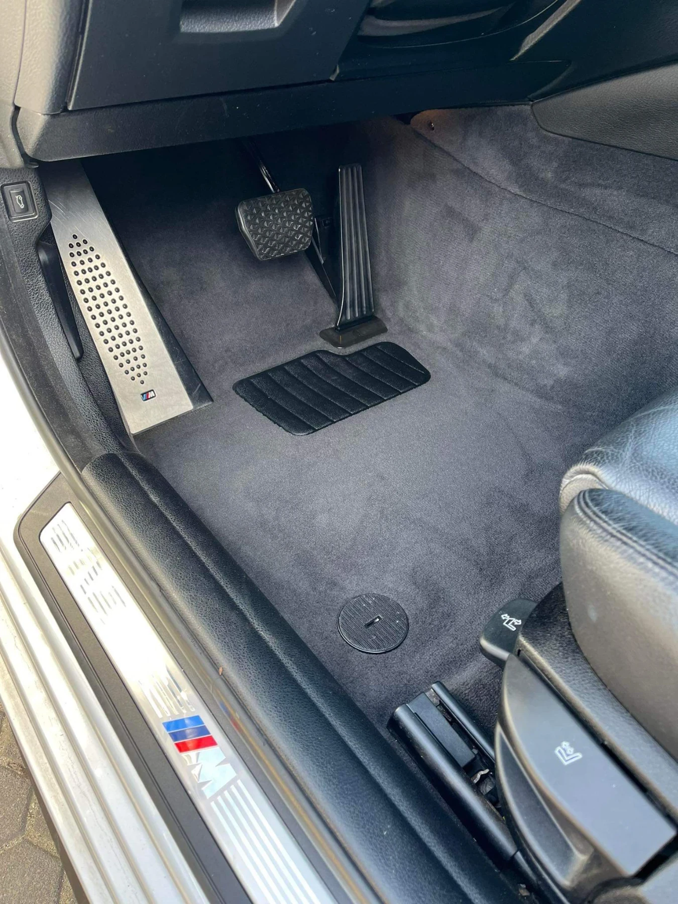 BMW 520 M-Sport, снимка 15 - Автомобили и джипове - 53726578