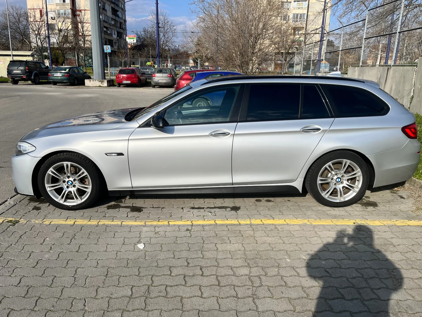 BMW 520 M-Sport, снимка 2 - Автомобили и джипове - 53726578
