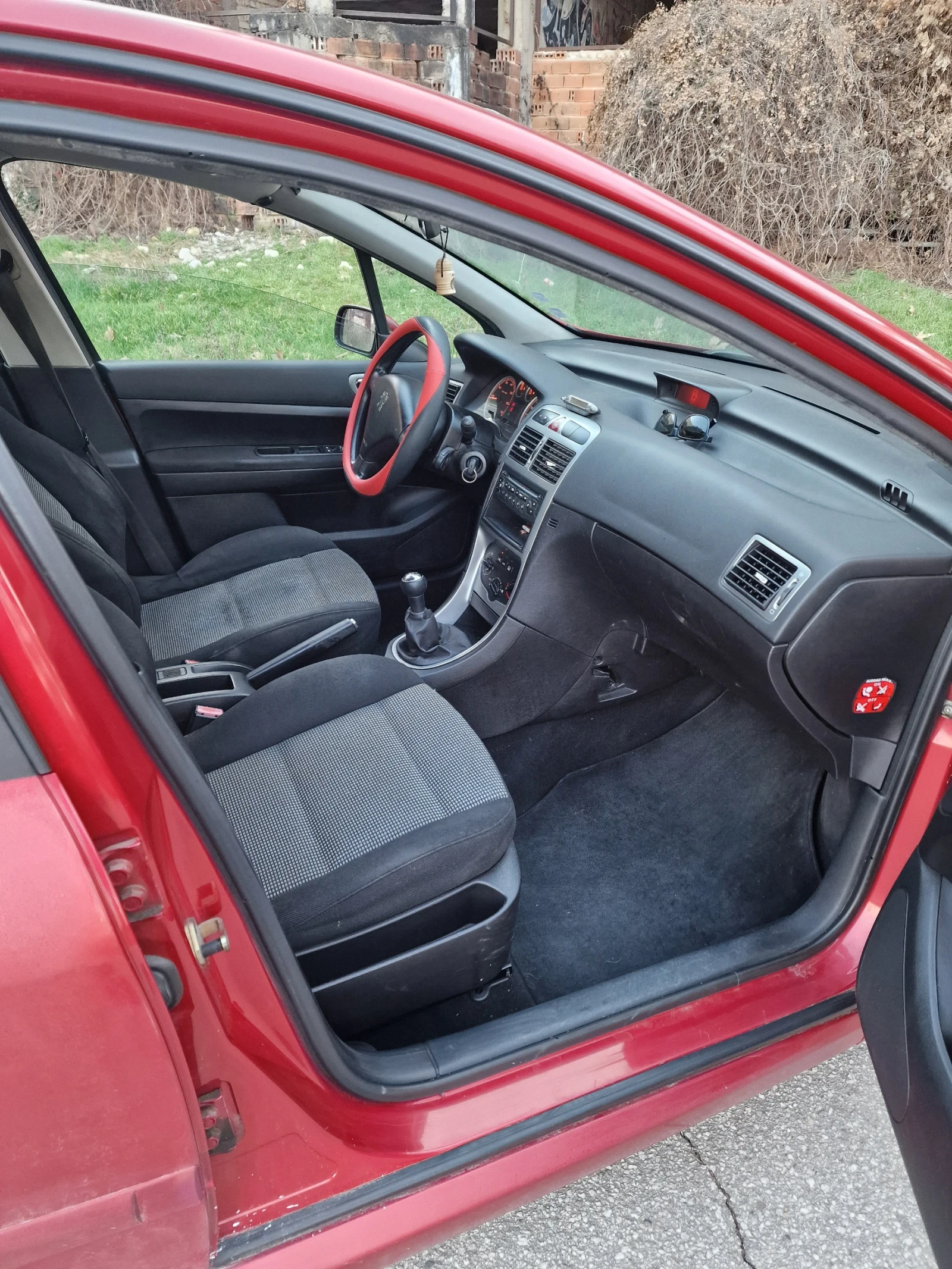 Peugeot 307, снимка 3 - Автомобили и джипове - 53767290