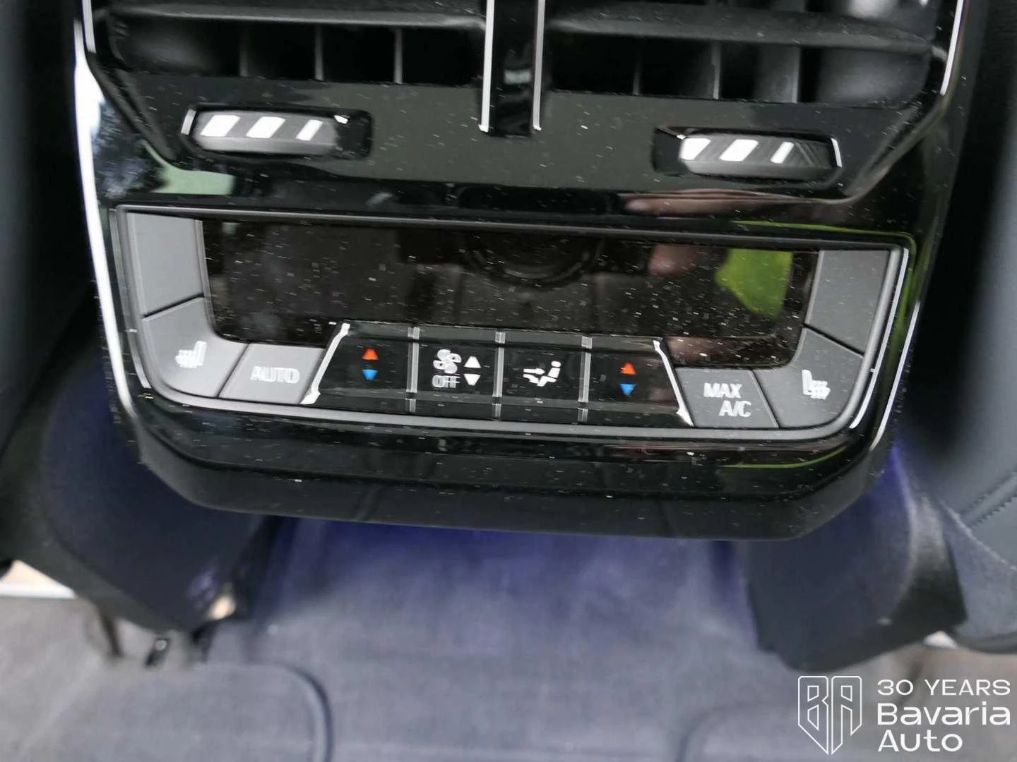 BMW iX 50 xDrive Sport, снимка 11 - Автомобили и джипове - 53787888