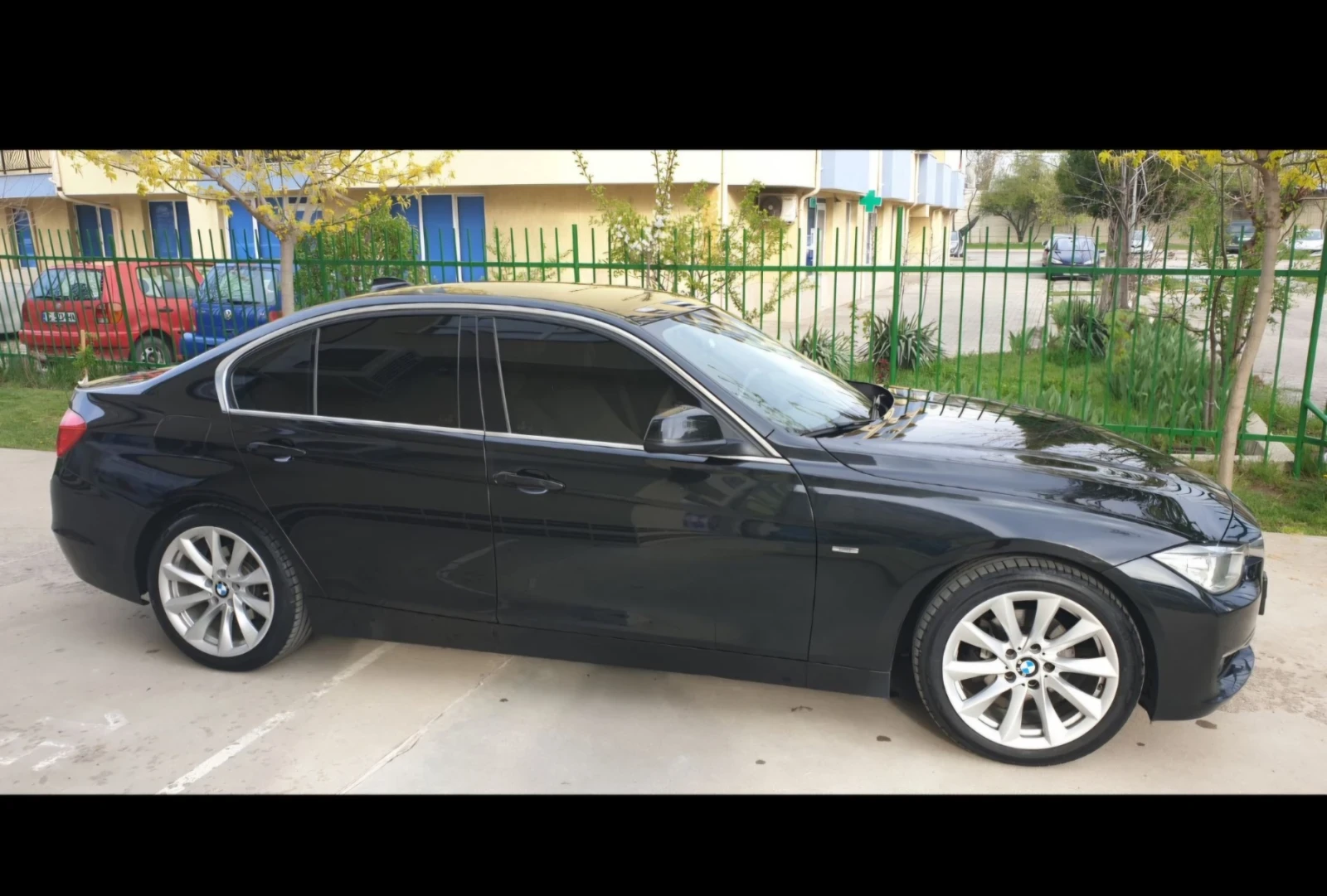 BMW 320 Luxury  | Auto.bg — изображение 1