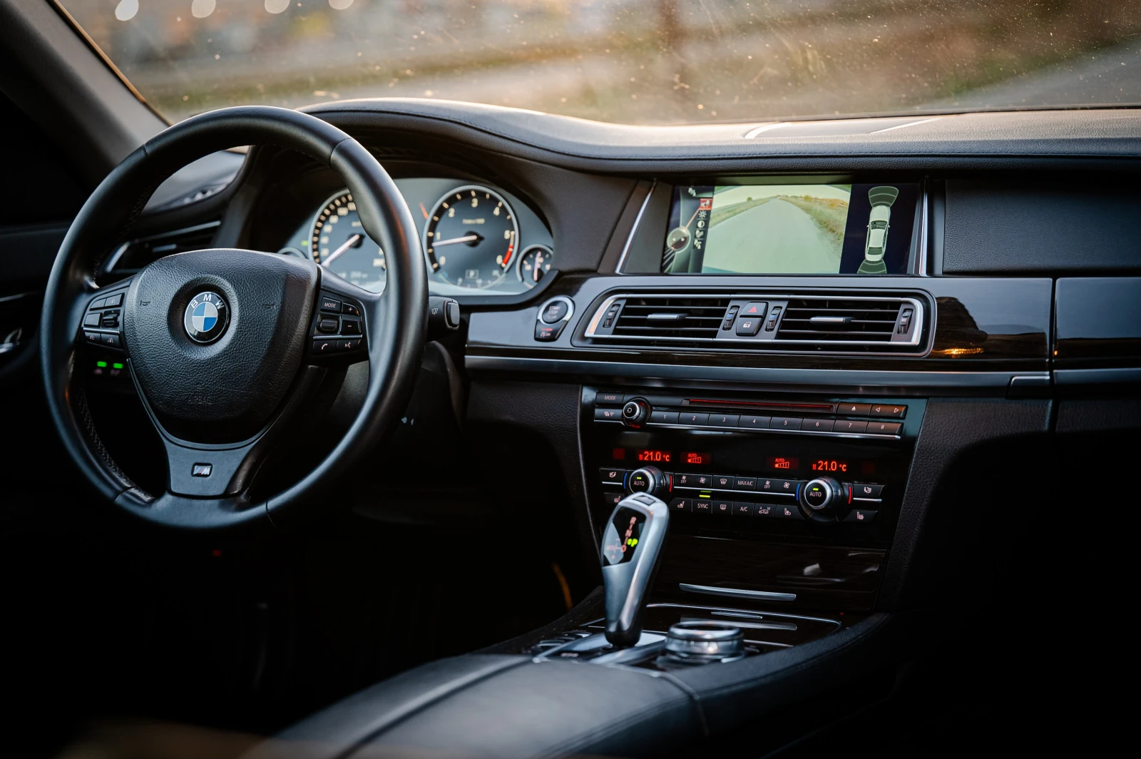 BMW 740 X Drive, снимка 10 - Автомобили и джипове - 54035633