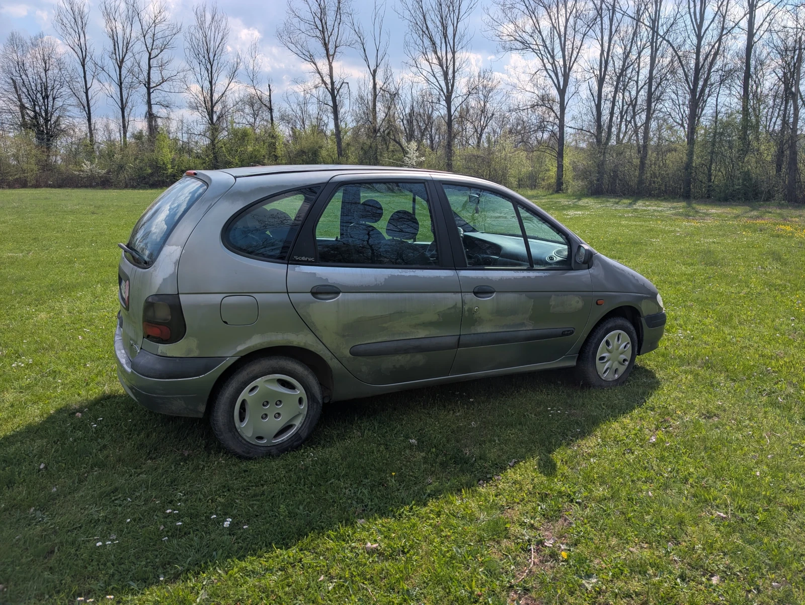 Renault Megane Scenic, снимка 4 - Автомобили и джипове - 54242804