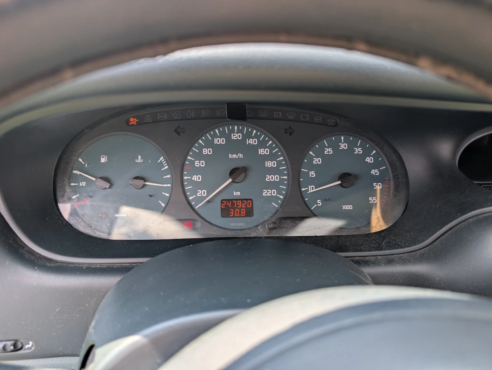 Renault Megane Scenic, снимка 13 - Автомобили и джипове - 54242804