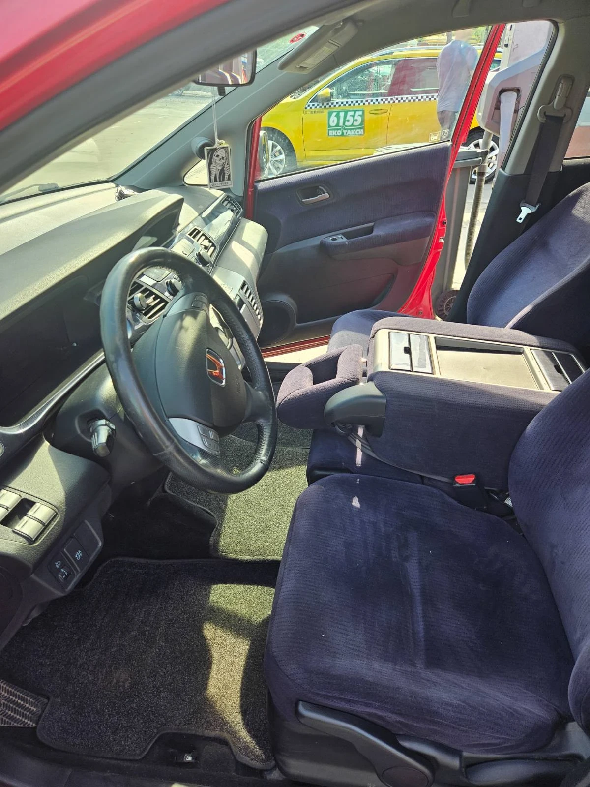 Honda Fr-v 1.8 , снимка 9 - Автомобили и джипове - 54676460