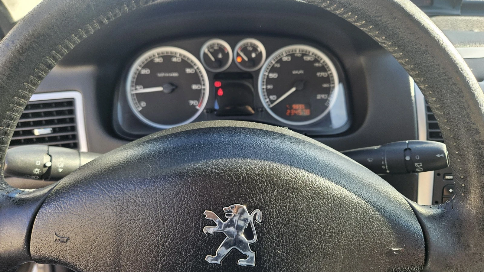 Peugeot 307 SW, снимка 12 - Автомобили и джипове - 54911207